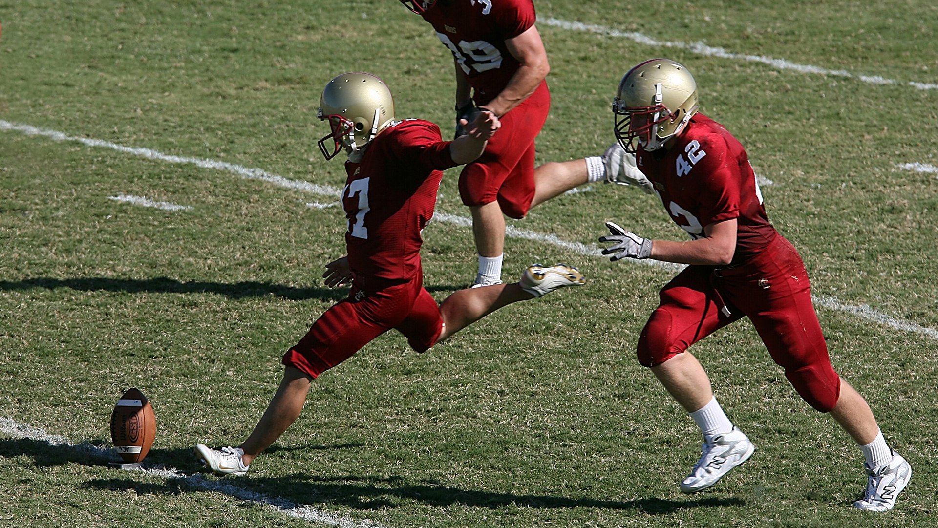 中国足球职业联赛多维度分析球员表现,中国足球联赛开始走向职业化